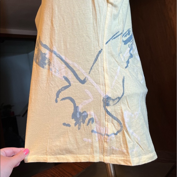 Women’s American Eagle Tee (L) - Picture 3 of 6